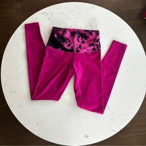 Lululemon Blooming Pixie Raspberry Black Leggings High Rise Sz 6 Long Length 30”